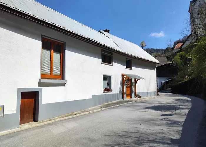Mila Ferienhaus Spodnja Idrija